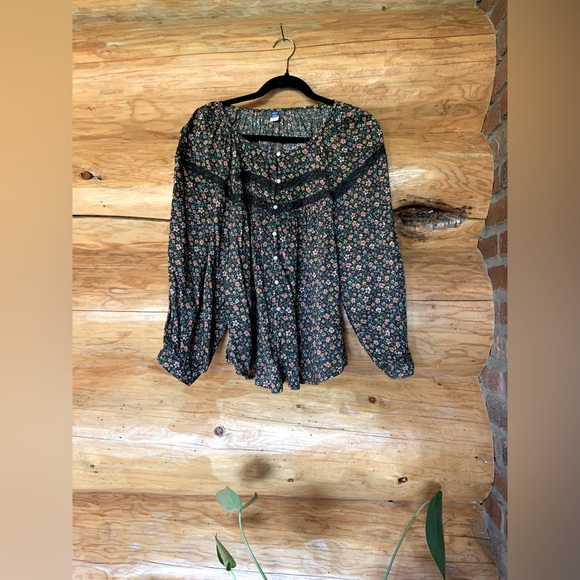 Boho Floral Blouse - Picture 1 of 3